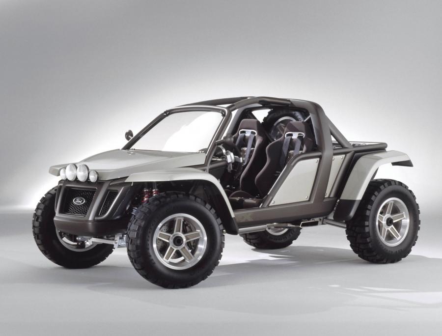  Ford EX Concept 2001 года  (фото 11 из 19)